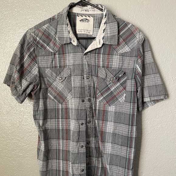 Vans Other - Men's VANS Button-Down Collared Shirt